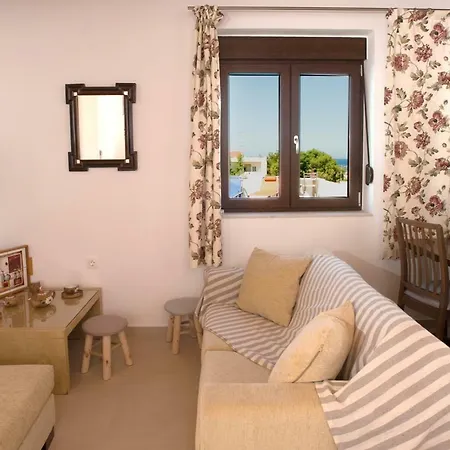 Houmeli Maisonettes & Apartamento